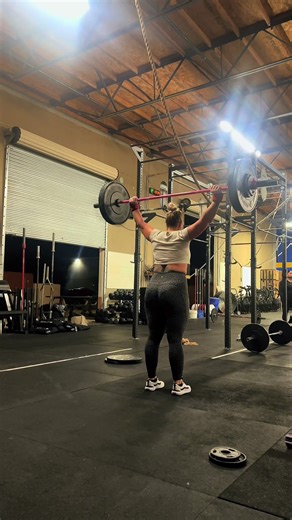 130# snatches going up! I’m coming for you again 155 😈 #snatches #crossfit #strong #gym #olympiclifting