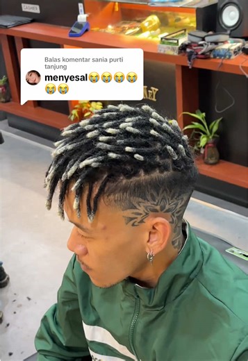 Membalas @sania purti tanjung habis croos check ulang , dimana salahnya dan develop !!! Kalau fundamentalnya sudah frim , apapun yang kita buat kedepannya pasti on point , iziinnnnn 🫷🏼 #hairmoneystudio #batam #barberbatam #salonbatamhitz #barbershopindonesia #barbershopbatam #salonbatam #infobatam #barbershop #batampromotion #tukangcukurgimbal #dreadlocks #bagsthebarber