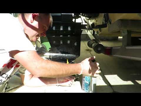 Changing the Lower Unit Oil on a 125 hp Mercury Outboard Motor