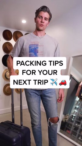 Travel outfit tips for maximum versatility