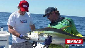 Simrad Yachting TV Spot, 'Confidence to Tackle the Big Game'