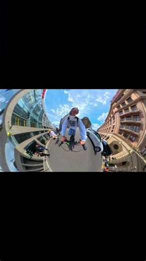 【ドイツ在住者】が教える！ベルリンの歴史名所を自転車で1日で巡るルート #shorts