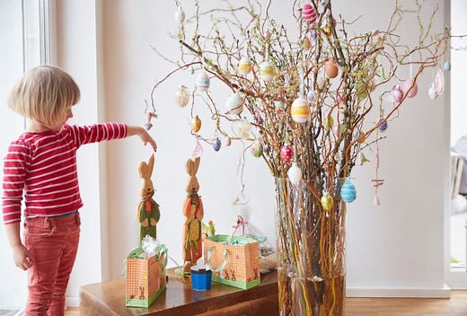 These DIY Easter Trees Are the Ultimate Spring Decor