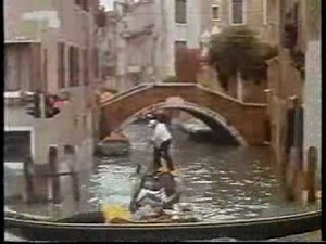 Moonraker - Venice speed boat chase