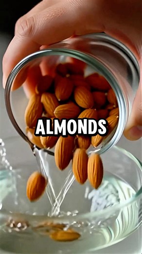 Healthy Homemade Almond Milk 😋 #health #recipe #healthyfood