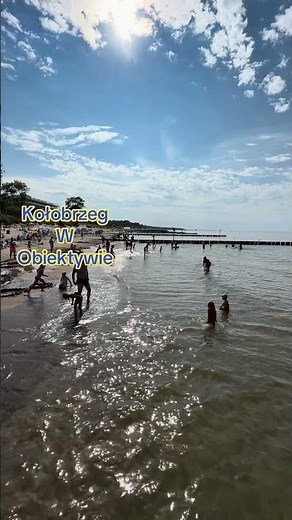 Kołobrzeg w pełnym sezonie turystycznym #atrakcje #beach #kołobrzeg
