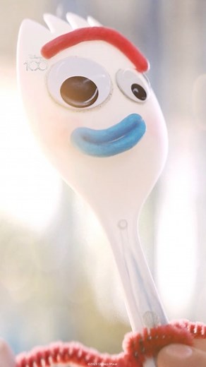 #PixarSpotlight 🛋️ Forky 🥹 🎞️ Toy Story 4 (2019) #ToyStory #ToyStory4 #Forky #MemorableScene | Disney
