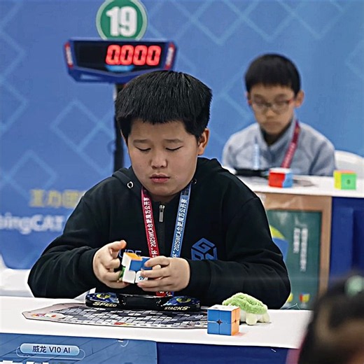 Ziyu Yu | 2x2 [0.39s] Single | World Record 2025 #rubikscube #viral #shorts