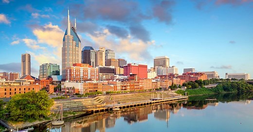 24 Fun and Romantic Things for Couples to Do in Nashville, Tennessee