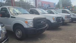 ✔Aqui con las mejores ofertas. Unidades comerciales extra clean. Llame o escriba. 7874939044/7872702826. Carr 2 km 26.3 bo Espinoso Dorado. Vea inventario www.caribeautopr.com. | Caribe Auto | Facebook