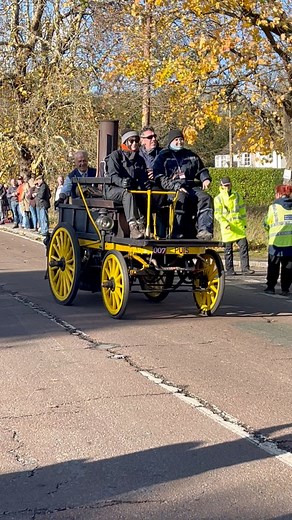 Steam engine car 😁🤍 #cool #oldschool #oldcars #veterancars #carrally #londontobrighton #November2025 #surrey #sussex #thankyouforwatchingmyreels #steamengine #oldbutgold #vintagecars #vitagecar #foryoupageシ #oldiebutgoodie #fyp #Godisfaithful #thankyouforyoursupport #thankyou #ThankYouLordGodForEverything #england #postww11 #Godblesseveryone #LetSupportEachOther #letsgrow #100yrs #placestogo #fundayout #sundayfunday #happymonday #happynovember | Zeyah Daza