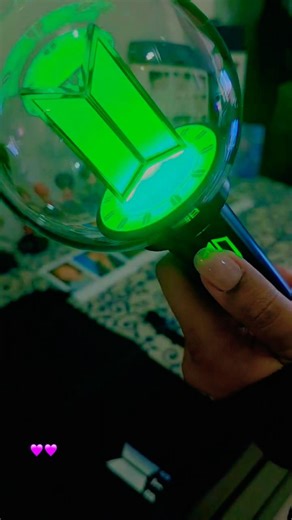 #weverse #singapore #bts #btslightstick #btsversion #armybomb #btsofficial #india #btswembley #pj