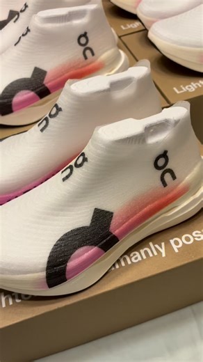 RESTOCK ALERT‼️ Cloudboom Strike LS ‘White/Raspberry’ men size 8 / 8.5 / 9 / 10 / 10.5 / 11 women size 7 On Hand & Ready to Ship! *available until supplies last | Sochichi Onlineshop