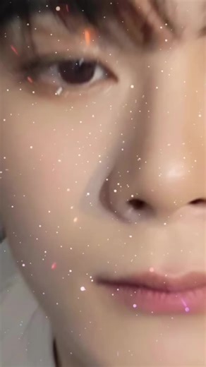 Videos de Danka jarmila (@jarmilaplata2) con “Golden Eclipse - AETHERIX”