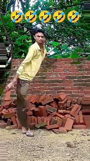 #bollywood #unfrezzmyaccount #unfrez #duet #humorvibes #growmyaccount #account #ekmotahathighumechal