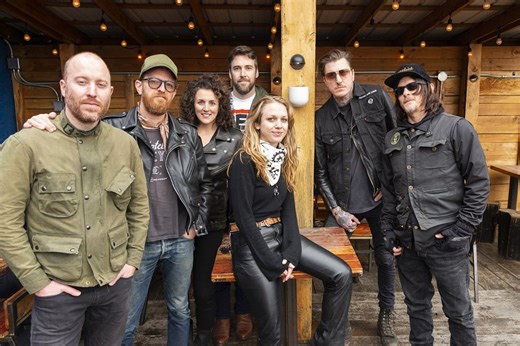 Ride with Norman Reedus - Georgia with Michael Rooker (S04E01) (2020) | ČSFD.cz