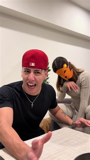 Esas no demand 😂 #familia #pareja #novia | Therian