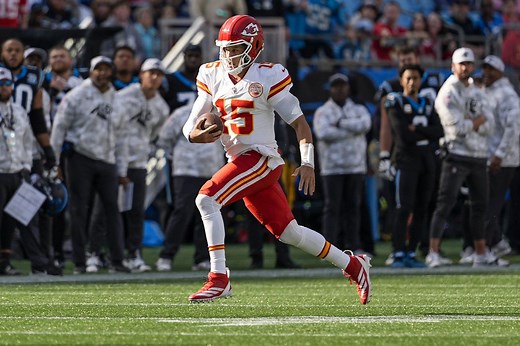 Patrick Mahomes' $450 Million Contract, Salary, and Net Worth: A Look at the Chiefs QB's Historic NFL Deal