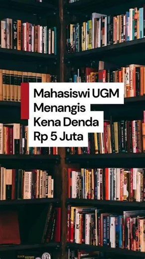 Seorang mahasiswi Universitas Gadjah Mada (UGM) didenda Rp 5 juta karena telat mengembalikan buku perpustakaan. Ia pun menangis diberi sanksi tersebut Video ini viral di media sosial. Pihak UGM buka suara akibat kejadian ini. #MahasiswiUGM #UGM #Perpustakaan #Perpustakaan #Sanksi | detikcom
