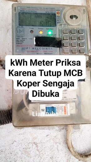 kWh Meter Timbul Tulisan Priksa Apa Bila Ditekan 08 enter keluar angka 1 Berarti Sengaja Membuka coper MCB Atau Baut MCB Kurang Kencang Terpasang,Dalam Keadaan Bertegangan. Bagi Pelanggan Apa Bila Ada Masalah Dari Tiang Sampai kWh Meter PLN Baik nya membuat laporan ke PLN.Jangan Sembarangan Membuka Mengganti MCB Di kWh Meter PLN. #kode01meteranpulsa #listriktimbulpriksa #tokenpriksa | Lian Tuba