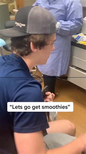 So when you get your wisdom teeth out I guess you want smoothies #fyp #foryoupage #wisdomteeth #smoo