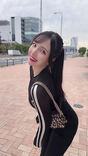 スキニーと巨尻の魅力