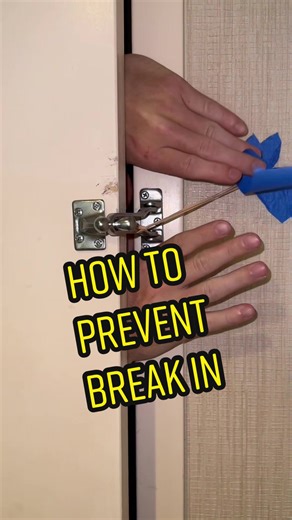 #lockpicking #lifehacks Always lock your handle and deadbolt to prevent this simple way to open a latch at a hotel room!