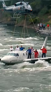 478K views · 925 reactions | Airplane Makes Emergency Landing in River! | Bindass Gaming | Facebook