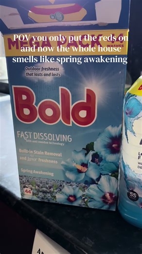 Why does clean washing make the house smell better than actual cleaning? #laundrytok #cleaningtok #washday #laundryroutine #cleanhome @Joy Of Clean