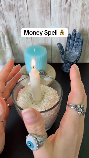 Money Spell for Attracting Abundance and Good Luck