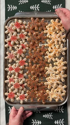 Glazed Snowflake Sugar Cookies ❄️