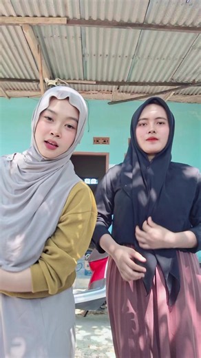 Naylaa (@elnaii_18)’s videos with suara asli - D E W I C K _ 1 - dewickreall