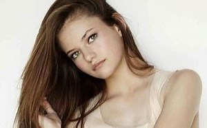 【Mackenzie Foy】Time-Lapse Filmography~麦肯基·弗依-影视镜头变迁