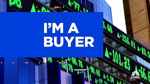 Trade Tracker: Steve Weiss buys ASML