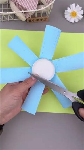 DIY Paper Cup Windmills & Rapeseed Flower Art: A Charming Craft for Kids & Adults