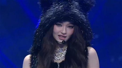 251225 SBS歌谣大战 MEOVV 《TOXIC BURNING UP》现场