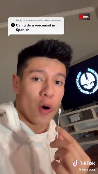 Funny Spanish Voicemail Prank Call with Deep Voice Comedian