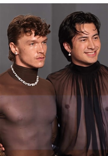 #connorstorrie and #hudsonwilliams matching in sheer at the #VanityFair #Oscars after party