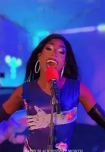 WAY BIGGER 😱 @Beyoncé #beyonce #beyoncelive #biggerbeyonce #blackisking