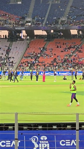Toss time reel vs real #song #arijitsingt #love #ipl #gtvsrr #stadium #hardikpandya #gujaratlions