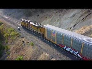 Williams Loop: Train passes underneath itself: Aerial view (9/4/2017)