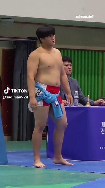 Wow very strong 💪🇰🇷