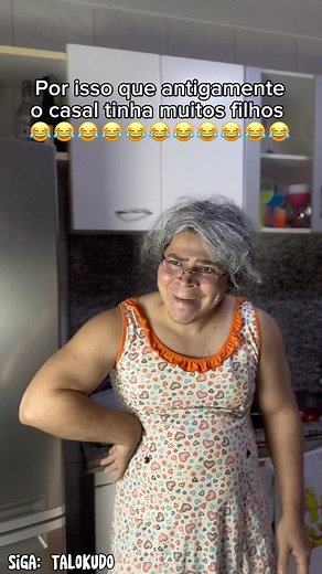 Talokudo on Instagram: "Tá explicado porque antigamente o casal tinha muitos filhos kkk"