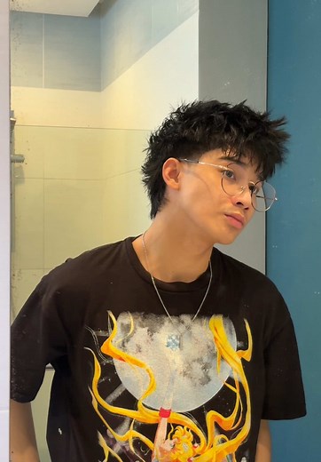 Textured Mullet Haircut for Men: Style Guide