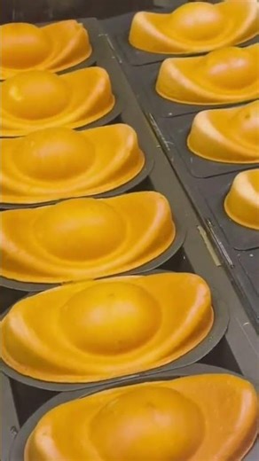 This is the process of making cakes using special molds with neat results