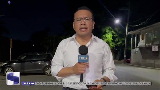 Denuncia de abuso policial en Villahermosa Un joven psicólogo acusa a policías estatales de golpes, amenazas y extorsión tras detener su auto en Dalia y Palma, frente al Parque La Pólvora. Asegura que le sembraron droga, lo obligaron a transferir dinero y a borrar un video. Pidió al Gobierno y a la Secretaría de Seguridad investigar y castigar a los responsables, señalando que no es un caso aislado. El reporte de José Raúl Reyes en #PrimeraLínea | Azteca Noticias