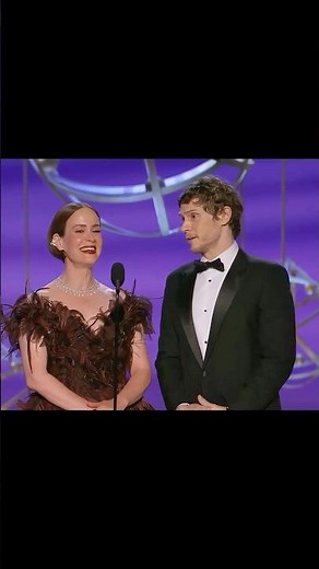 Evan Peters and Sarah Paulson present at the Emmy Awards 2025 #evanpeters #sarahpaulson #emmyawards