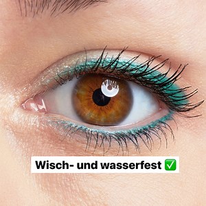 Wisch- und wasserfeste Kajal & Eyeliner, die NICHT verschmieren! So kannst du sicher sein, dass die Farben den ganzen Tag halten. ✔️Wisch- und wasserfest ✔️Ganz weich aufzutragen ✔️Hohe Farbpigmentierung ✔️Bei Kontaktlinsen geeignet ✔️Made in Germany ✔️Vegan Jetzt absolut risikofrei bestellen und ausprobieren - du wirst begeistert sein! ► Hier klicken: https://cosline.de/collections/kajal-eyeliner | COSLINE Cosmetics
