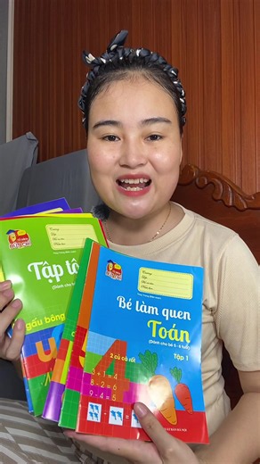 Tập luyện viết chữ cho bé - 10 quyển bài tập viết chữ