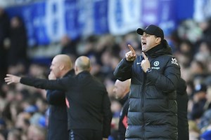 "Still aren’t 100% there" - Mark Lawrenson makes his scoreline prediction for Wolverhampton vs Chelsea